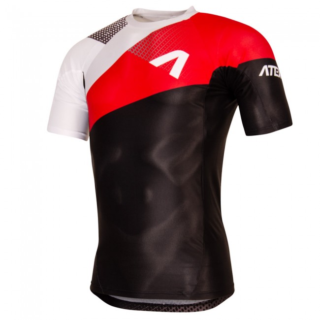 Priliehavý atletický dres REVOLT RED Priliehavý atletický dres REVOLT RED